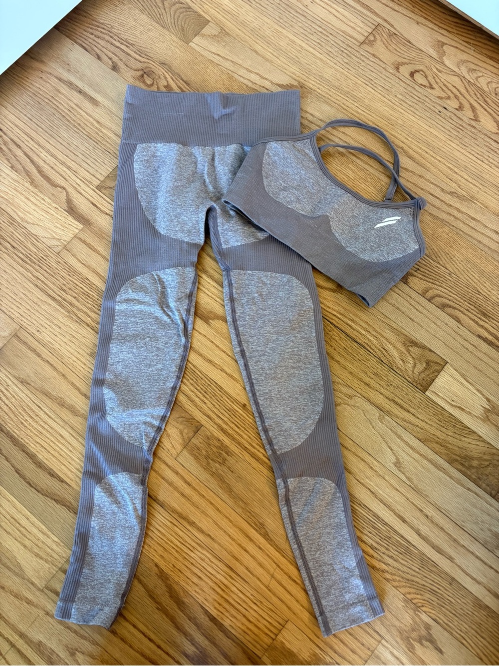 DOYOUEVEN Purple/Gray Seamless Leggings & Sports Bra Set